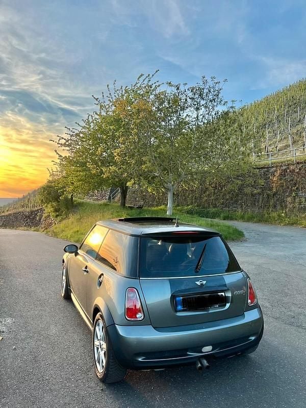 Usata Mini Cooper S 163 CV (119 kW) 2003 Grigio Utilitaria