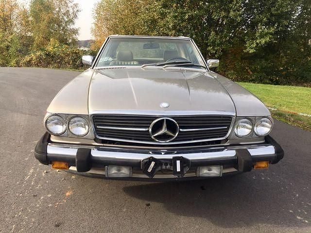 Gebraucht Mercedes 560 314 PS (230 kW) 1989 Grau Cabrio