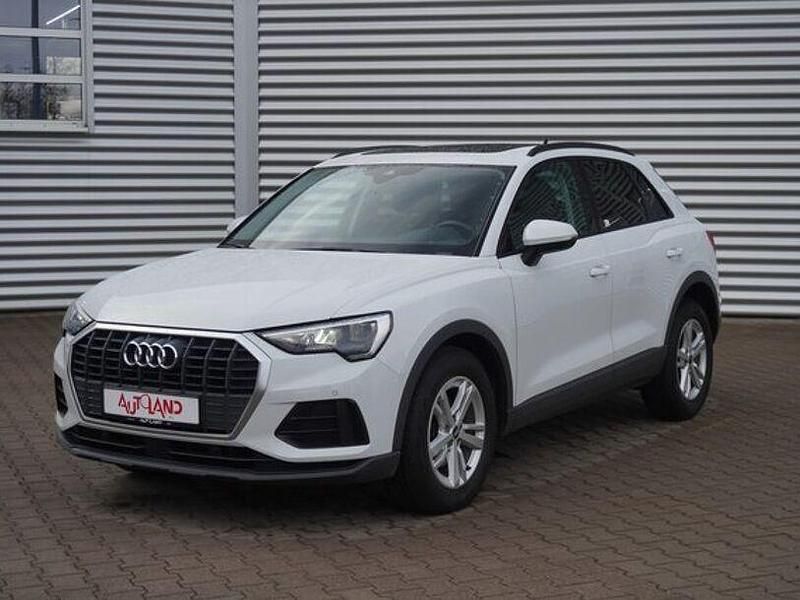 Gebraucht Audi Q3 Ambiente 150 PS (110 kW) 2021 Weiß SUV