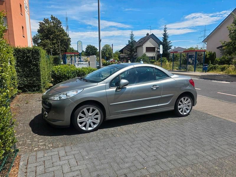 Gebraucht 2008 Peugeot 207 CC Cabrio | 3.500 € (Guter Preis) - Bild 1/4