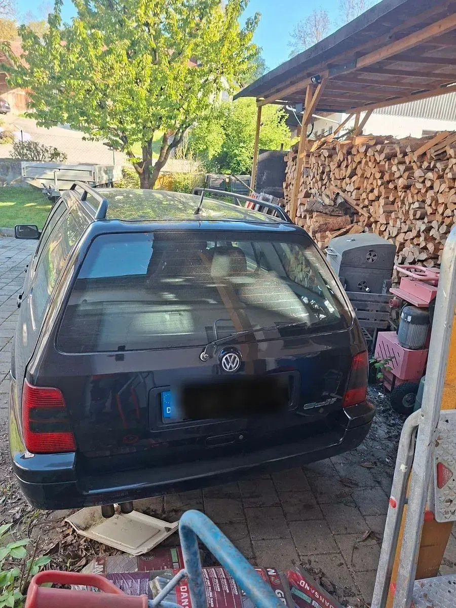 Brugt VW Golf III 190 HK (139 kW) 1997 Sort Sedan