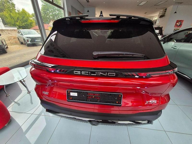 Neu Baic X55 177 PS (130 kW) 2025 Rot SUV