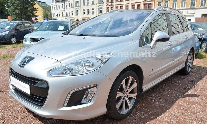 Silber Gebraucht 2012 Peugeot 308 Kombi | 6.999 € (Teuer) - Bild 1/4