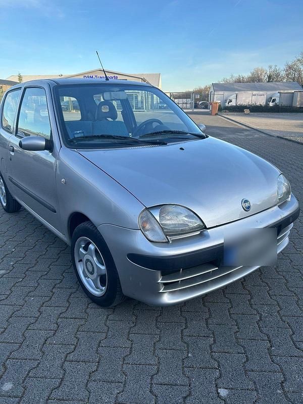 Gebraucht Fiat Seicento 54 PS (39 kW) 2002 Silber Kleinwagen