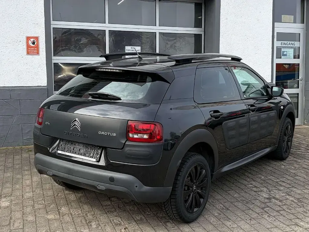 Gebraucht Citroën C4 Feel 82 PS (60 kW) 2015 Schwarz SUV