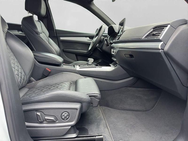 Second-hand Audi Q5 S-Line 299 CP (219 kW) 2022 Alb SUV