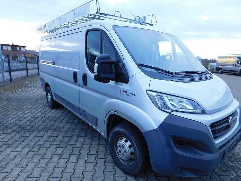 Gebraucht Fiat Ducato 131 PS (96 kW) 2017 Silber Van