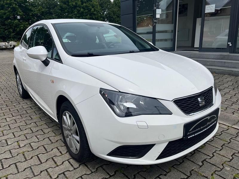 Weiß Gebraucht 2014 Seat Ibiza SC Style Kleinwagen | 4.999 € (Guter Preis) - Bild 1/4
