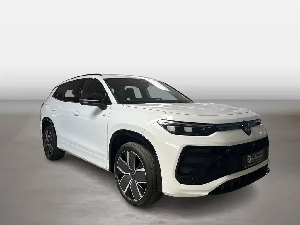 Gebraucht VW Tayron R-line 193 PS (141 kW) 2025 Weiß SUV