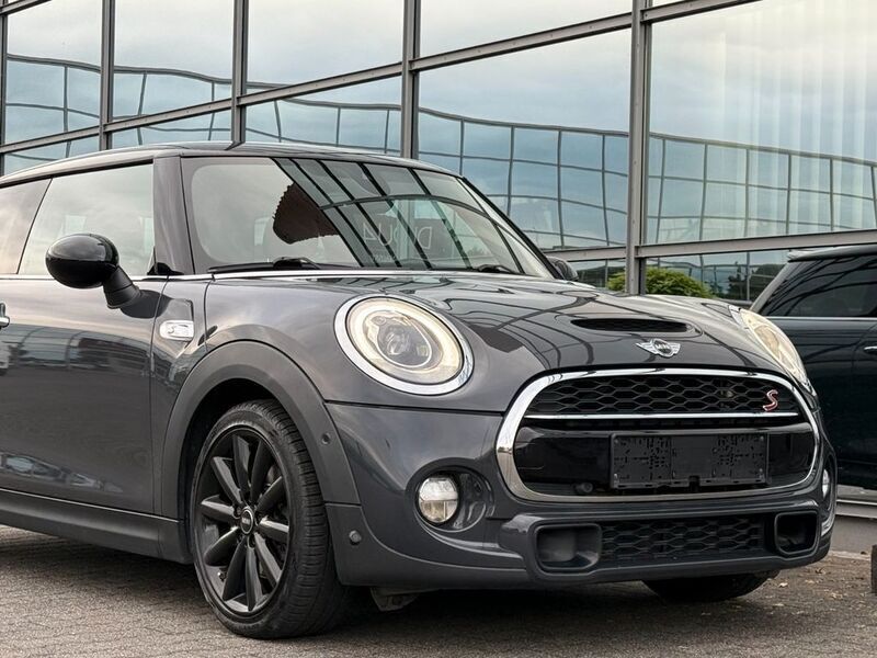 Grau Gebraucht 2015 Mini Cooper S Sport Kleinwagen | 16.990 € (Etwas zu teuer) - Bild 1/4