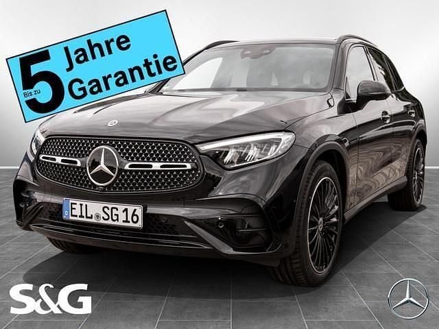 Metalliclack obsidianschwarz Gebraucht 2025 Mercedes GLC220 AMG SUV | 72.346 € (Etwas zu teuer) - Bild 1/4