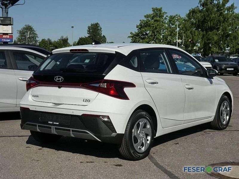 Neu Hyundai i20 Select 90 PS (66 kW) 2026 Atlas white Kleinwagen