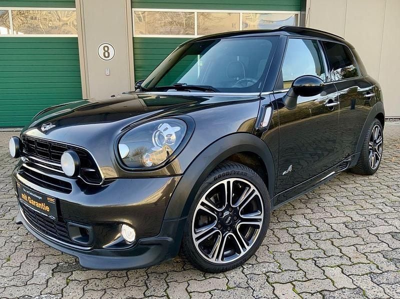 Grau Gebraucht 2014 Mini Cooper S Countryman SUV | 13.990 € (Fairer Preis) - Bild 1/4