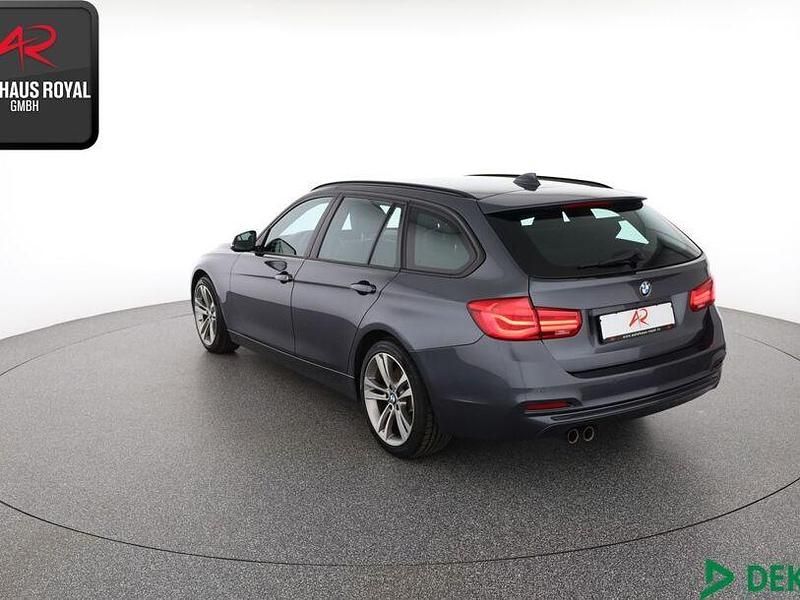 Gebraucht BMW 330 Sport Line 258 PS (189 kW) 2017 Mineralgrau Kombi