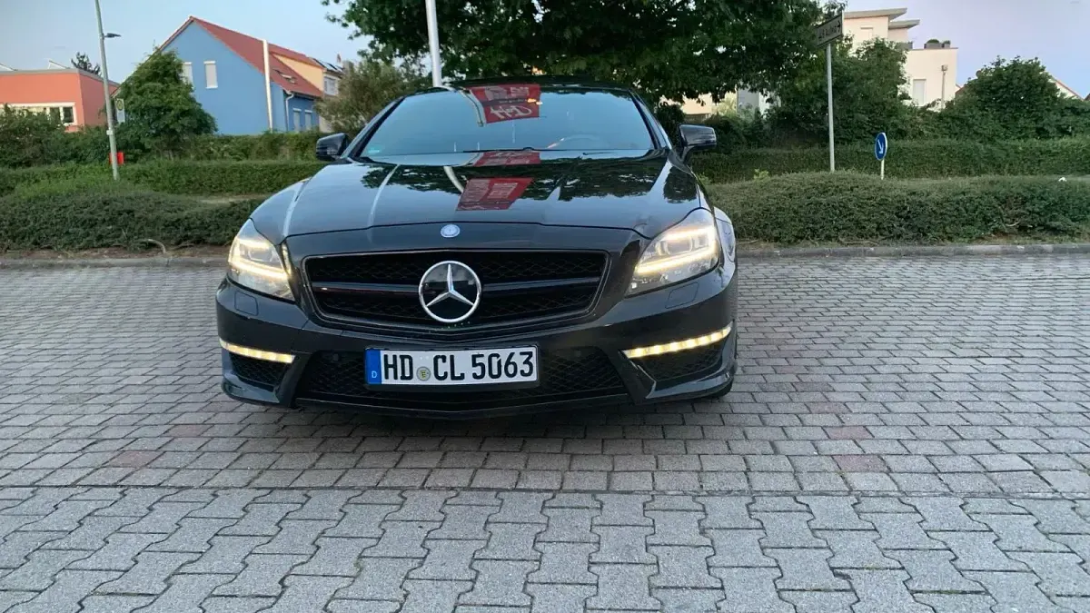Gebraucht Mercedes CLS63 AMG AMG 525 PS (386 kW) 2012 Andere farben Coupé