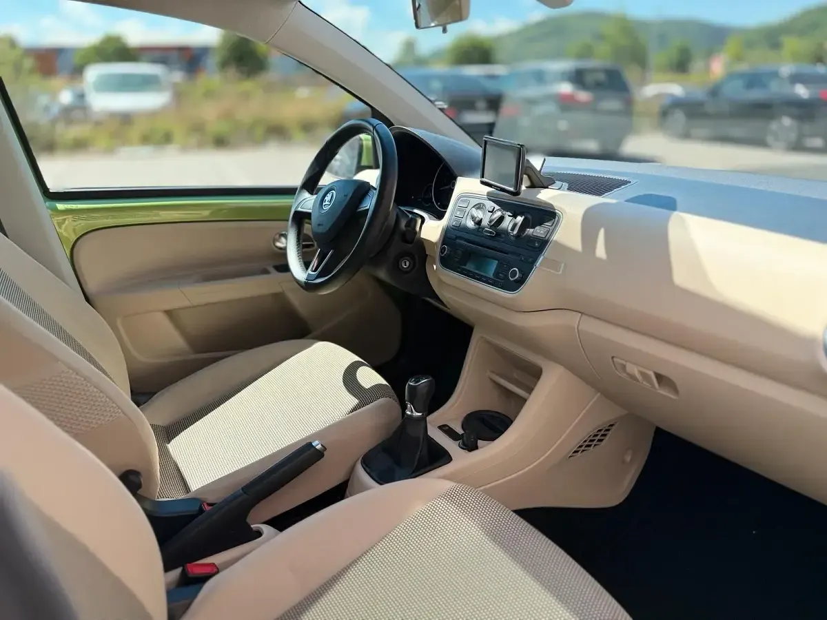 Gebraucht Skoda Citigo 65 PS (47 kW) 2013 Grün Kleinwagen