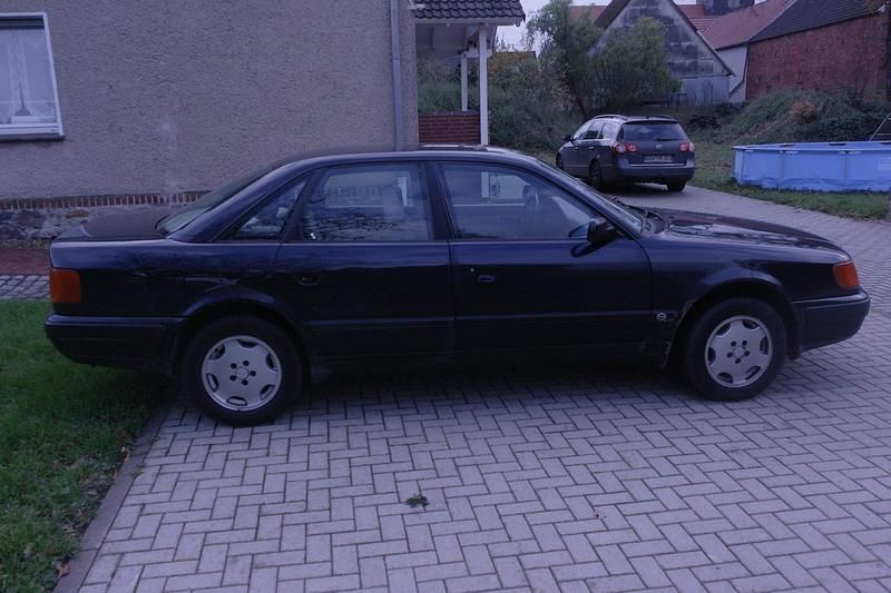 Gebraucht Audi 100 176 PS (129 kW) 1993 Schwarz Limousine