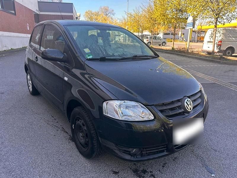 Usata VW Fox 75 CV (55 kW) 2008 Nero Utilitaria