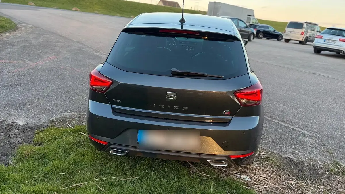 Gebraucht Seat Ibiza 90 PS (66 kW) 2020 Grau Kleinwagen