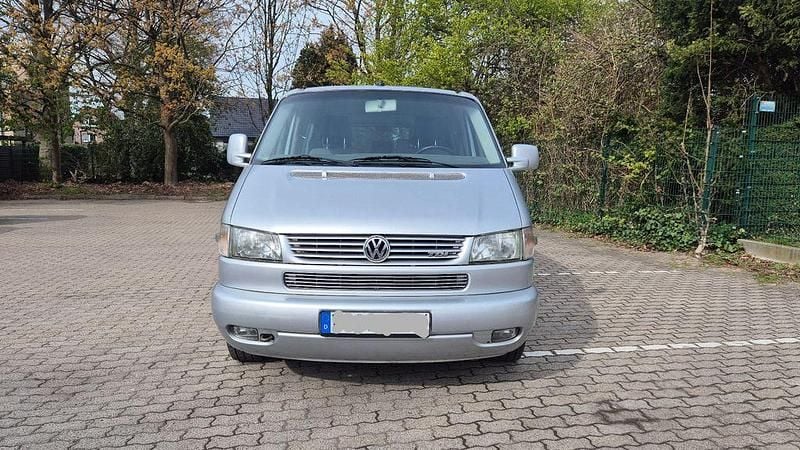 Second-hand VW T4 102 CP (75 kW) 2000 Argintiu Van