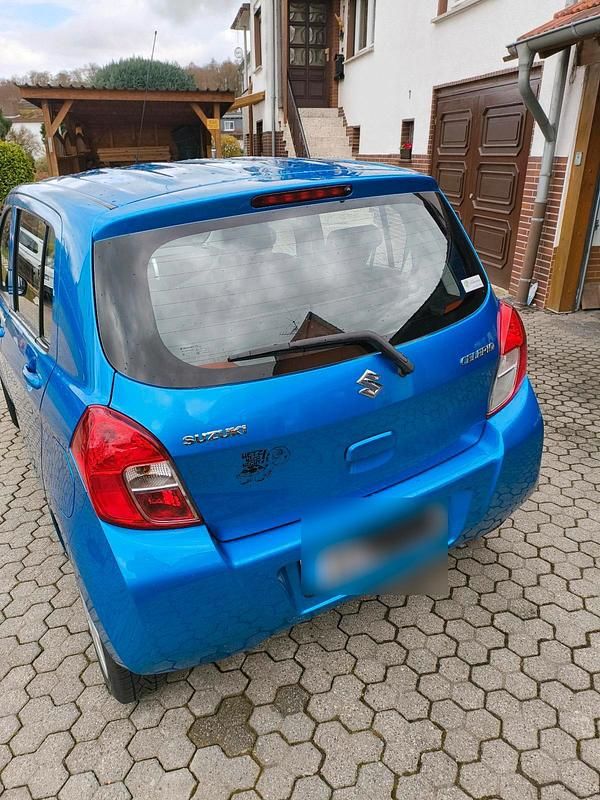 Gebraucht Suzuki Celerio 68 PS (50 kW) 2017 Blau Kleinwagen