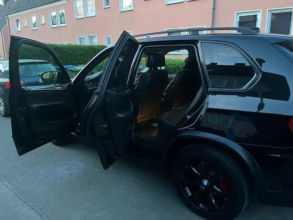 Gebraucht BMW X5 235 PS (172 kW) 2008 Schwarz SUV