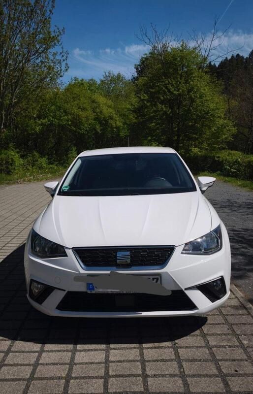 Weiß Gebraucht 2018 Seat Ibiza Style Kleinwagen | 8.900 € (Fairer Preis) - Bild 1/4