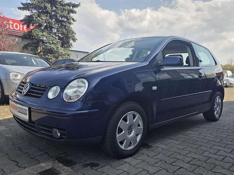 Gebraucht VW Polo Highline 64 PS (47 kW) 2003 Blau Kleinwagen