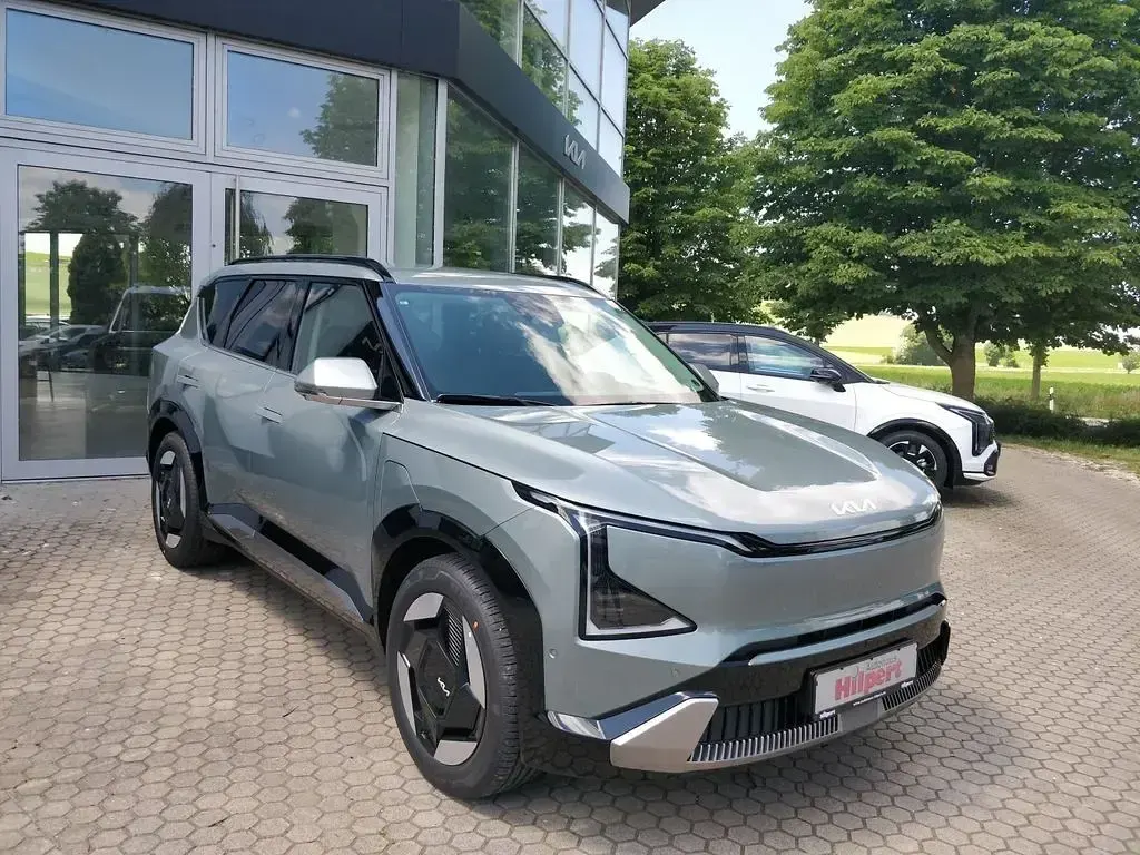 Neu Kia EV5 Earth 160 kW (218 PS) 2026 Grün SUV