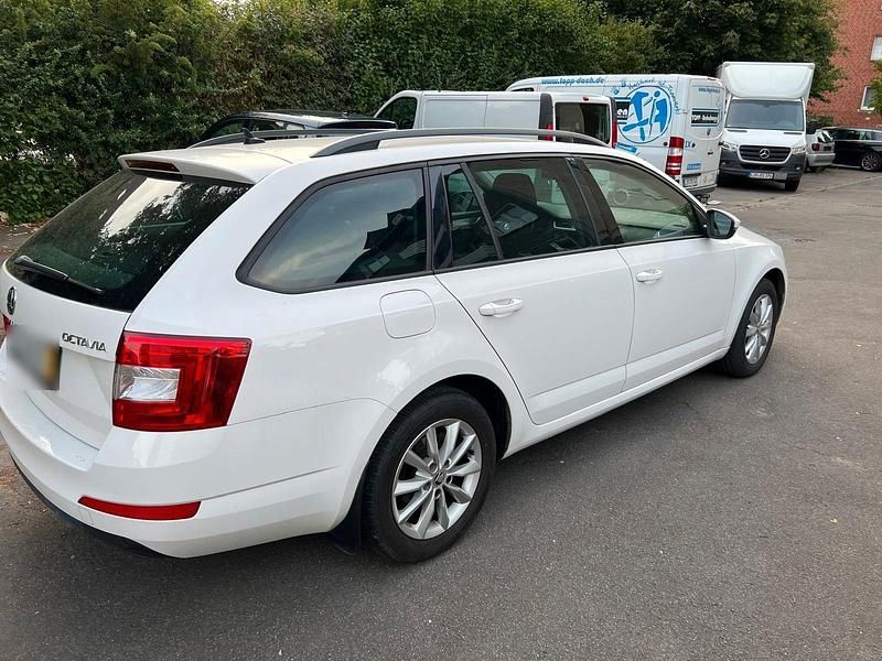 Gebraucht Skoda Octavia 150 PS (110 kW) 2016 Weiß Kombi
