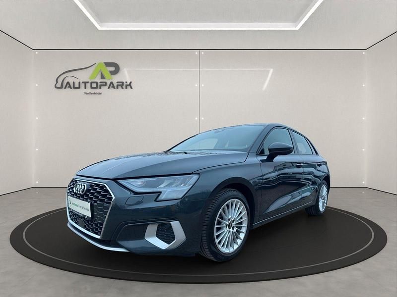 Gebraucht Audi A3 Advanced 150 PS (110 kW) 2022 Grau Limousine