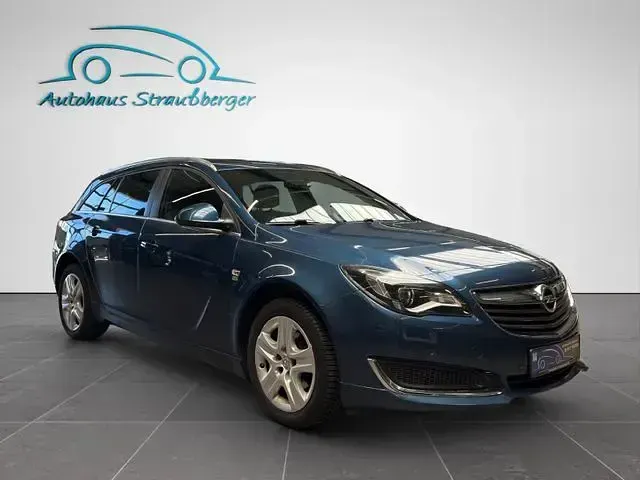 Gebraucht Opel Insignia Edition 136 PS (100 kW) 2016 Blaukeine angabe Kombi