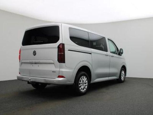 Gebraucht VW T7 150 PS (110 kW) 2025 Light grey metallic Van