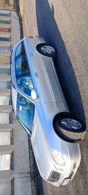 Gebraucht Mercedes E270 Classic 177 PS (130 kW) 2004 Silber Limousine