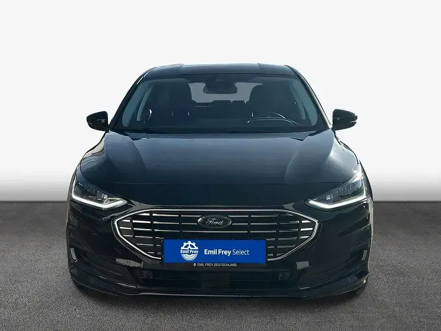 Neu Ford Focus Titanium 125 PS (91 kW) 2025 Agate black metallic Limousine