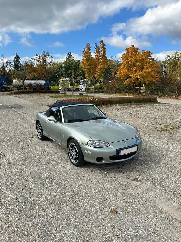 Gebraucht 2004 Mazda MX5 Edition Cabrio | 9.999 € (Etwas zu teuer) - Bild 1/4