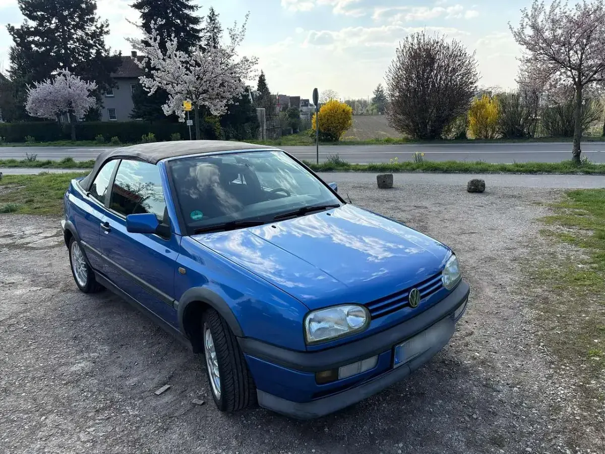 Brugt VW Golf Cabriolet Edition 101 HK (74 kW) 1998 Blå Cabriolet