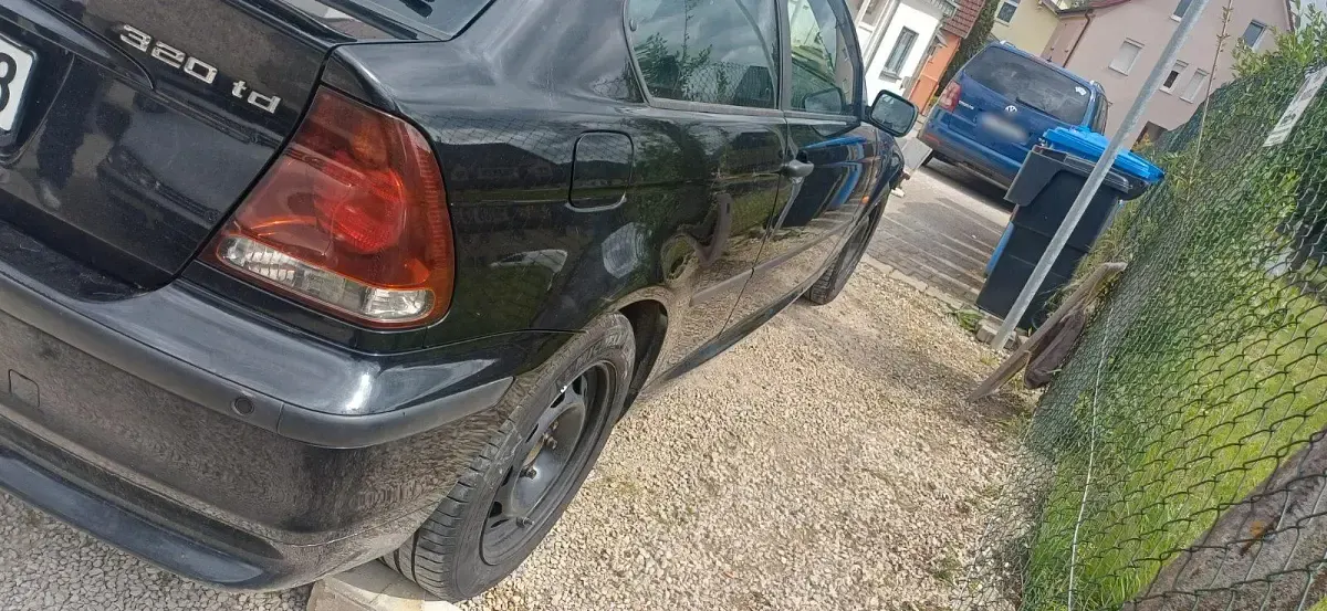Gebraucht BMW 320 150 PS (110 kW) 2003 Schwarz Coupé
