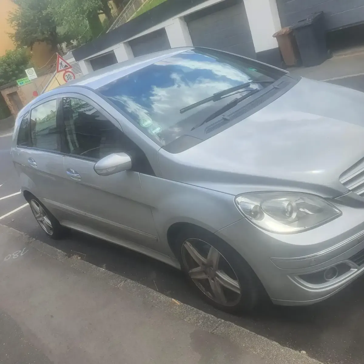 Gebraucht Mercedes B200 90 PS (66 kW) 2006 Grau Van / Kleinbus