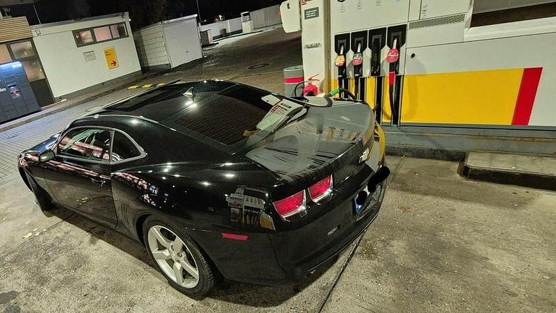 Gebraucht Chevrolet Camaro 306 PS (225 kW) 2011 Schwarz Coupé