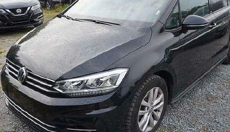 Schwarz Gebraucht 2019 VW Touran IQ Drive Van / Kleinbus | 20.700 € (Superpreis) - Bild 1/3