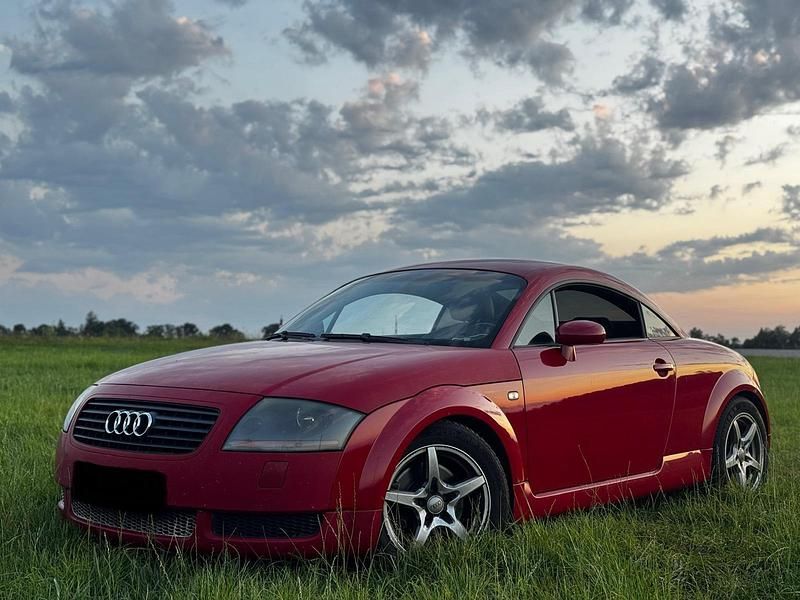Rot Gebraucht 2000 Audi TT Coupé | 2.500 € (Guter Preis) - Bild 1/4