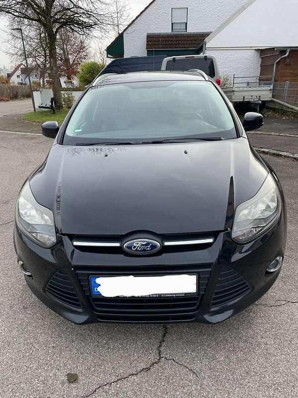 Schwarz Gebraucht 2012 Ford Focus Kombi | 5.600 € (Fairer Preis) - Bild 1/4