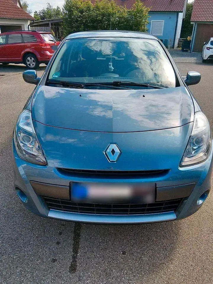 Gebraucht Renault Clio 101 PS (74 kW) 2010 Blau Kleinwagen