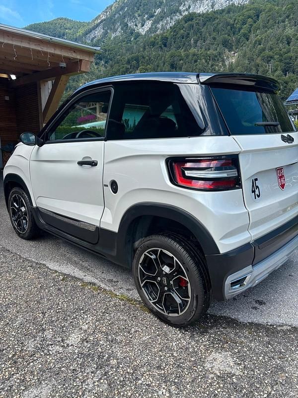 Gebraucht Ligier JS60 2021 Weiß Kleinwagen