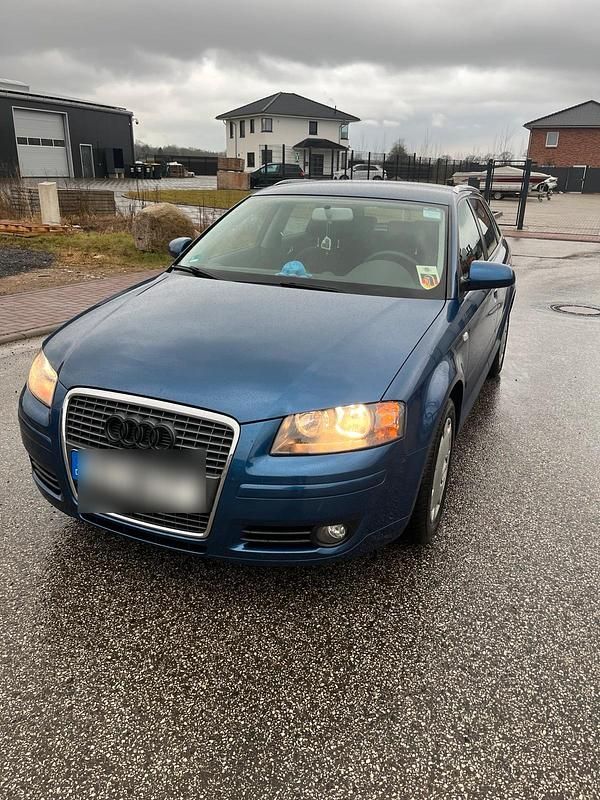 Blau Gebraucht 2007 Audi A3 Kombi | 3.500 € (Fairer Preis) - Bild 1/4