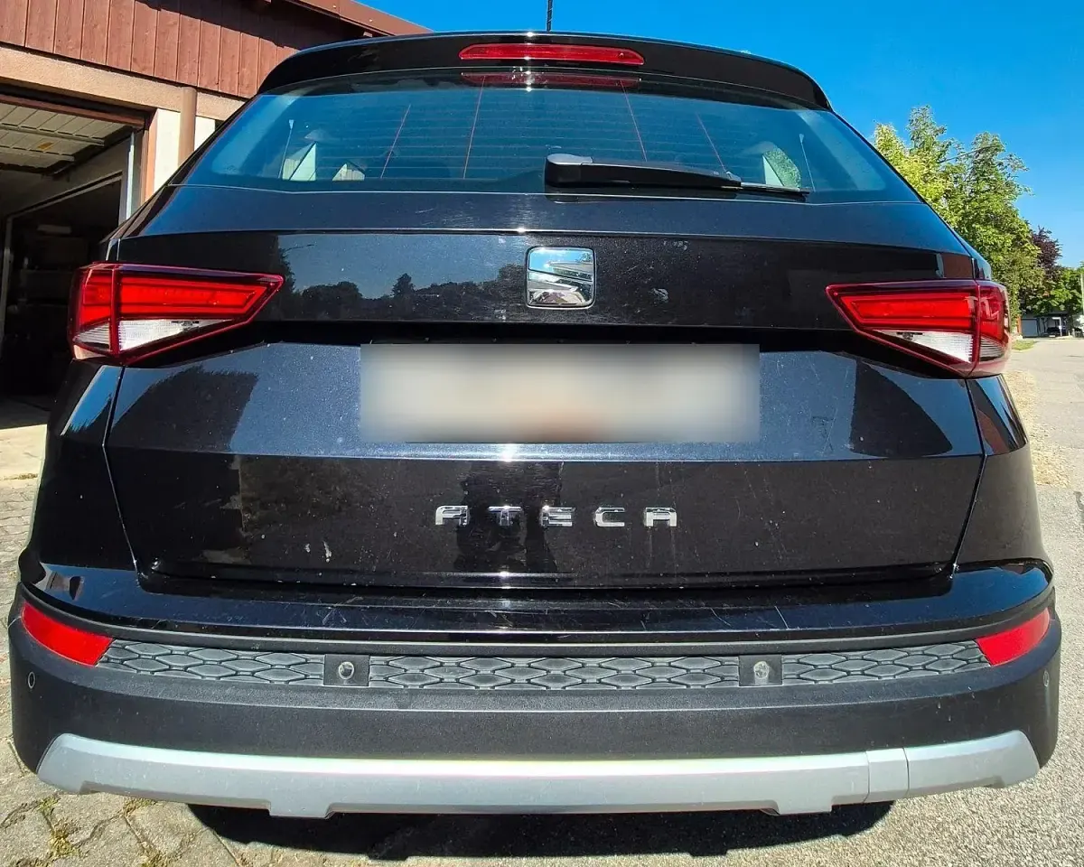 Używany Seat Ateca Ecomotive 116 KM (85 kW) 2017 Czarny SUV