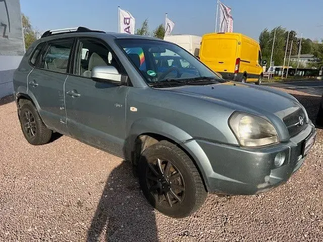 Gebraucht Hyundai Tucson GLS 141 PS (103 kW) 2005 Blau SUV