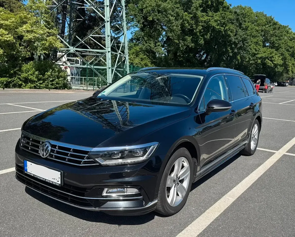 Gebraucht VW Passat 190 PS (139 kW) 2018 Schwarz Kombi