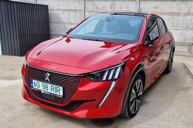 Rot Gebraucht 2022 Peugeot e-208 GT Kleinwagen | 19.500 € (Fairer Preis) - Bild 1/4